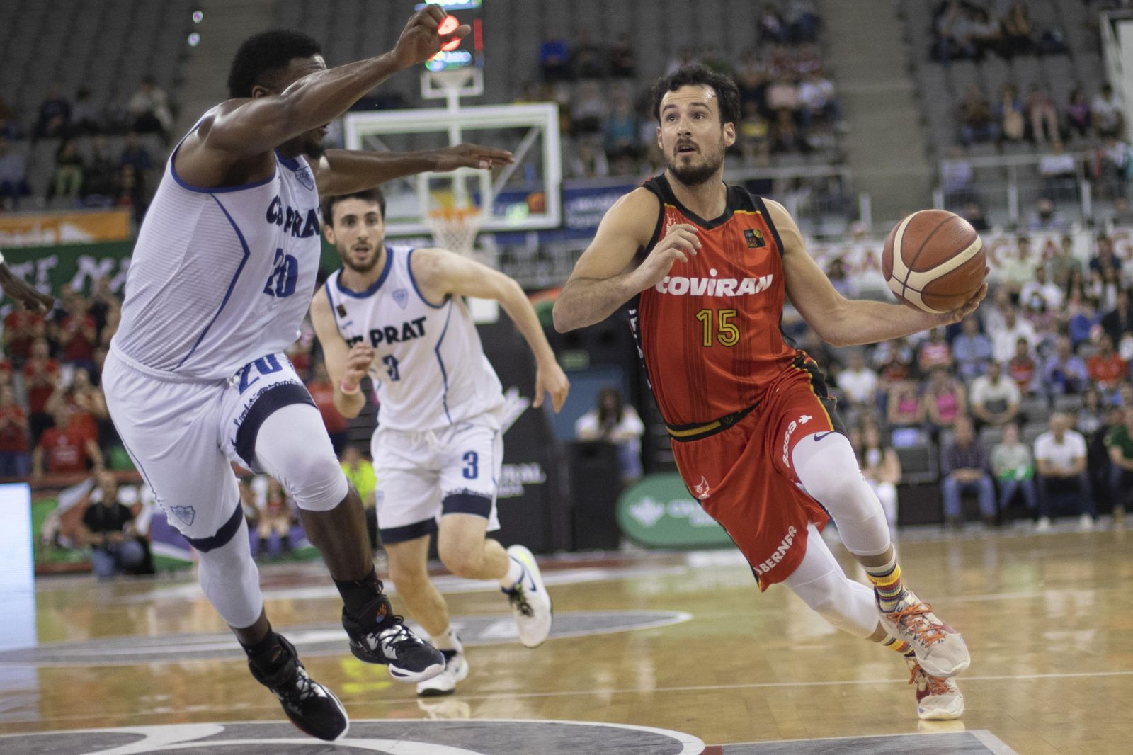 Lluís Costa tiene garantizada su continuidad en el Covirán Granada.