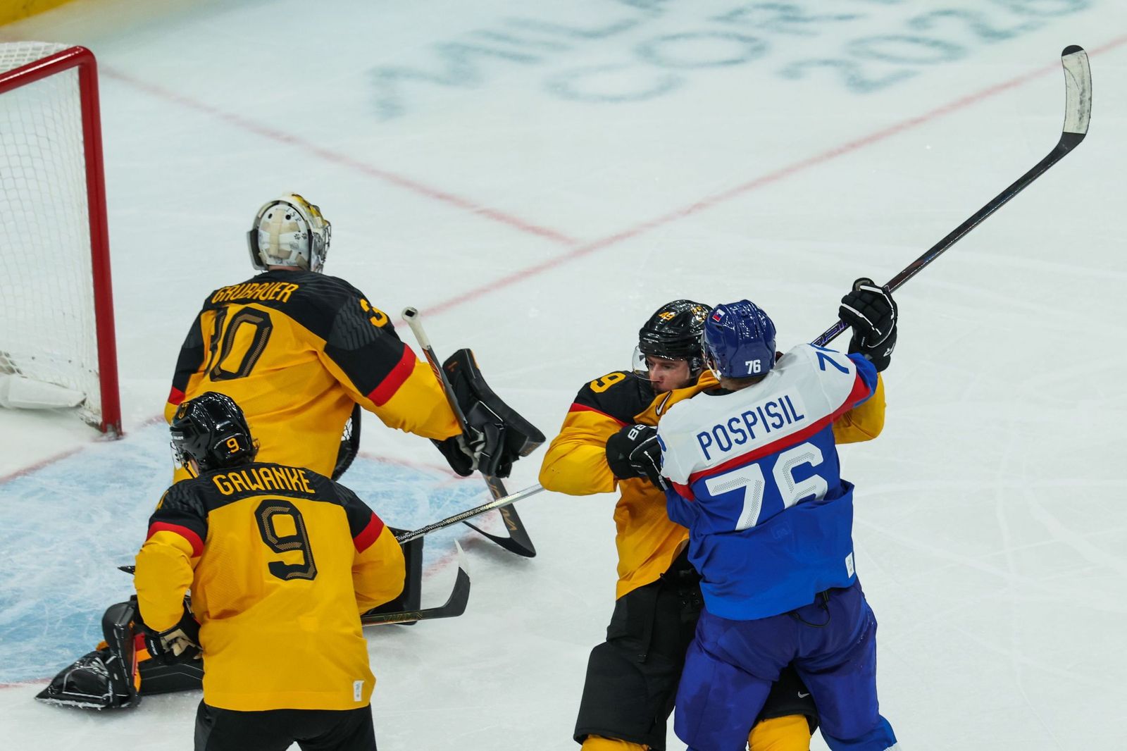 Las mejores fotos de los Juegos Olímpicos de invierno Milán Cortina d'Ampezzo 2026 | Jornada 13