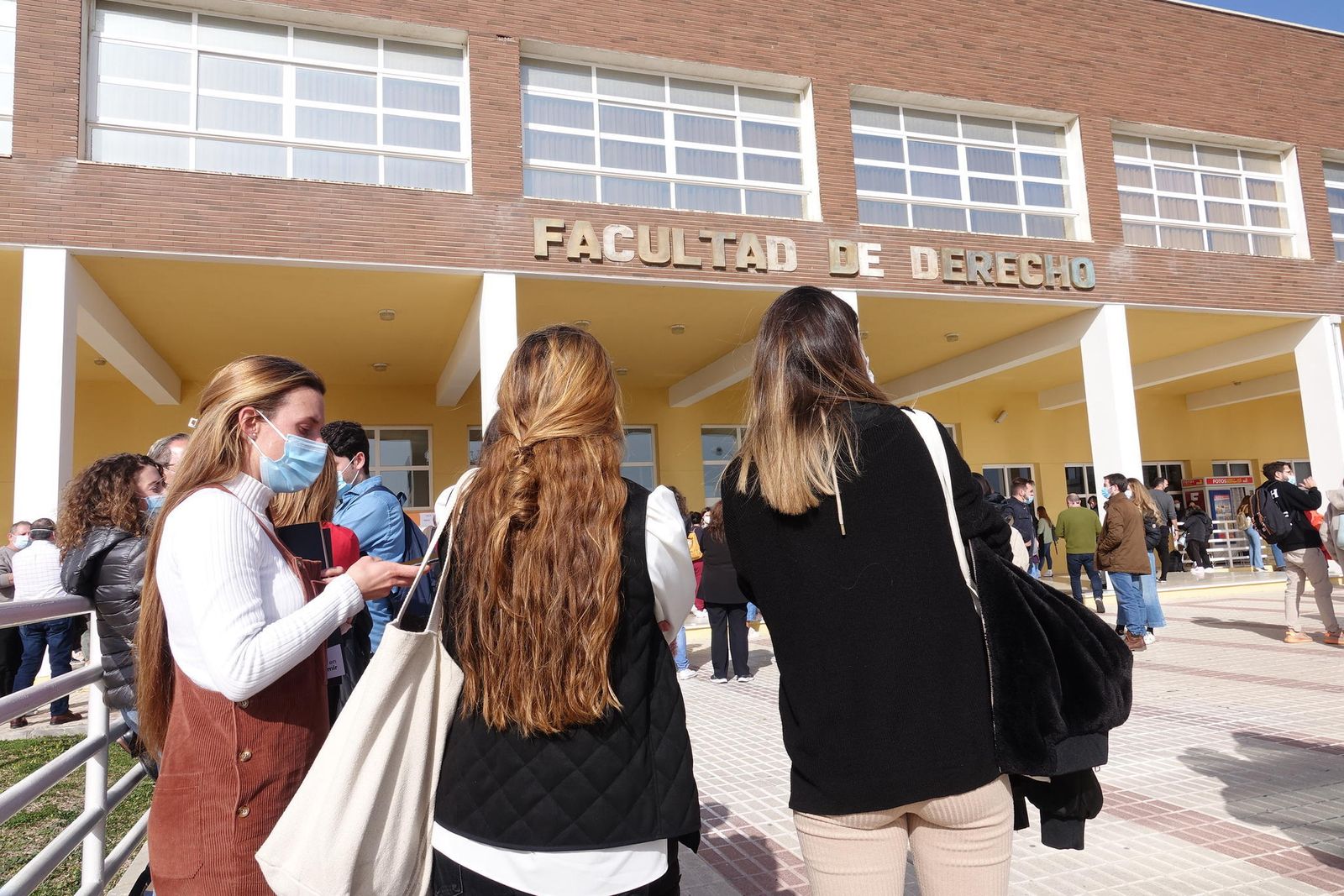 El examen MIR en Málaga, en fotos