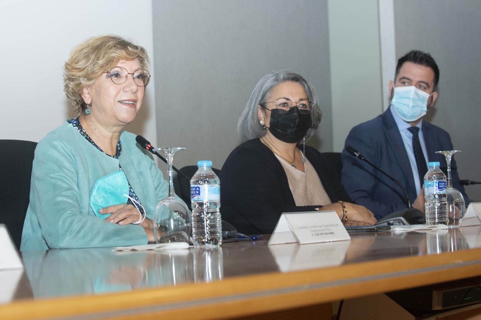 Carmen Collado, Gemma García Bermúdez y Fran González, en la apertura del Foro FEM.