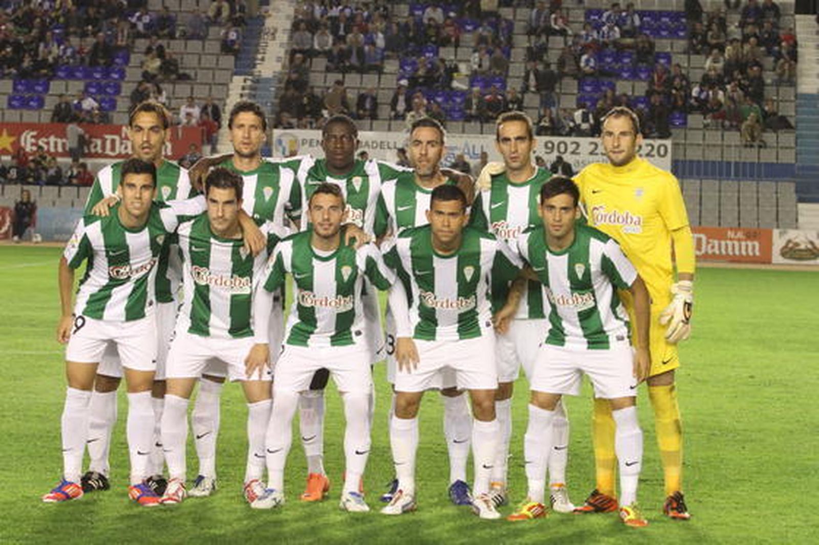 Un tanto en la prórroga y en propia puerta del exblanquiverde Pablo Ruiz mete al CCF en 1/16 de final de la Copa.  Foto: Joma