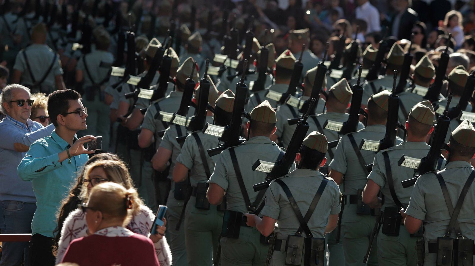 Imágenes del Lunes Santo en Algeciras