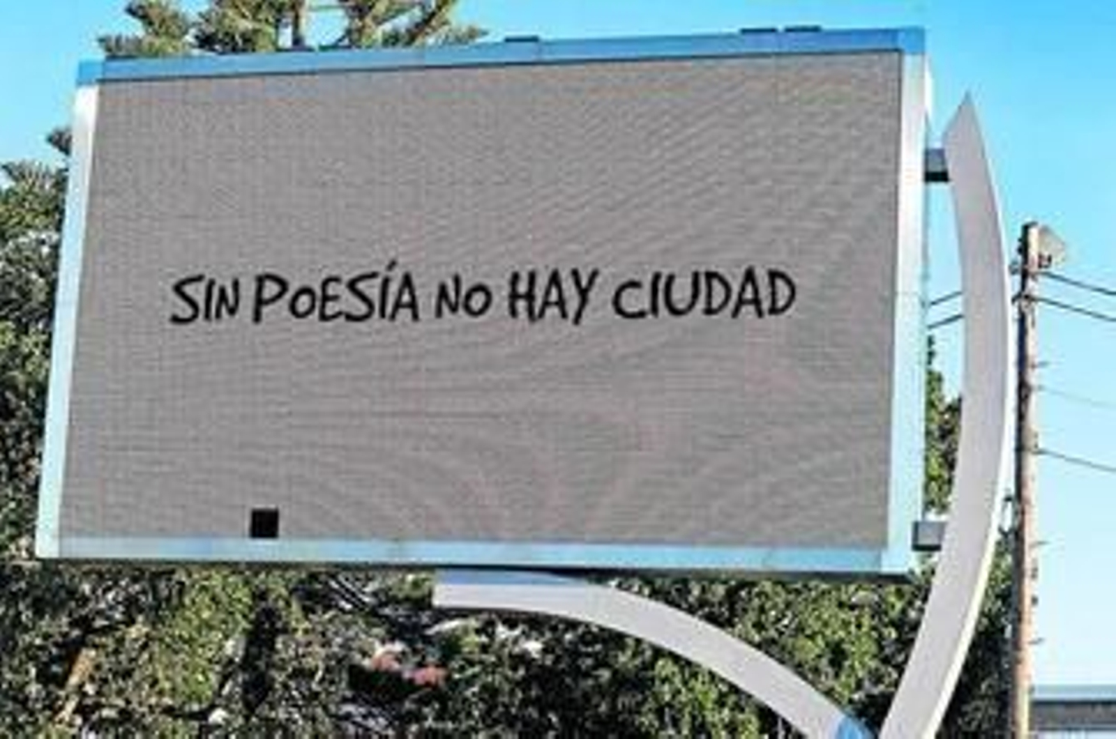 "En Onda Cádiz prescindiremos de los sueldazos de los directivos"