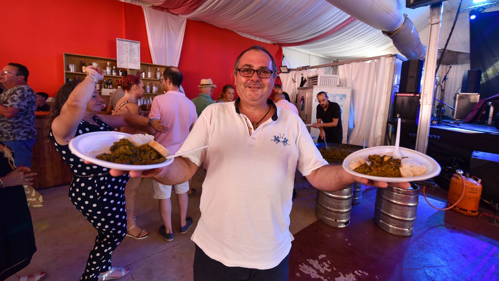 Búscate en las fotos del Domingo Rociero de la Feria de San Roque