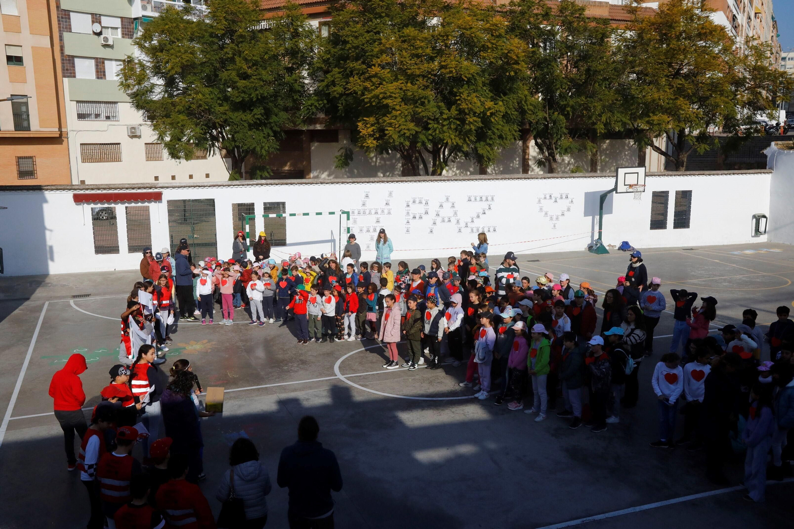 Los colegios de Córdoba celebran el Día de la Paz, en imágenes