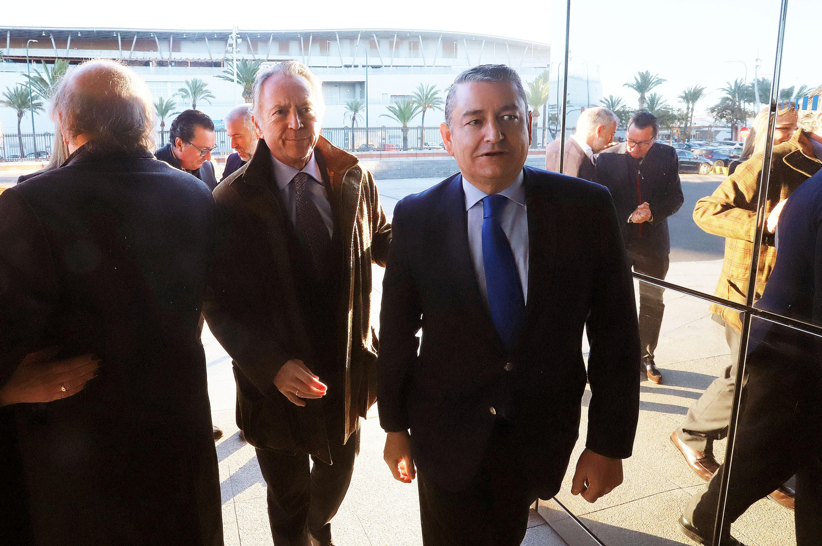 Imágenes de los invitados a la conferencia y desayuno-coloquio con Antonio Sanz en el Foro Joly Andalucía