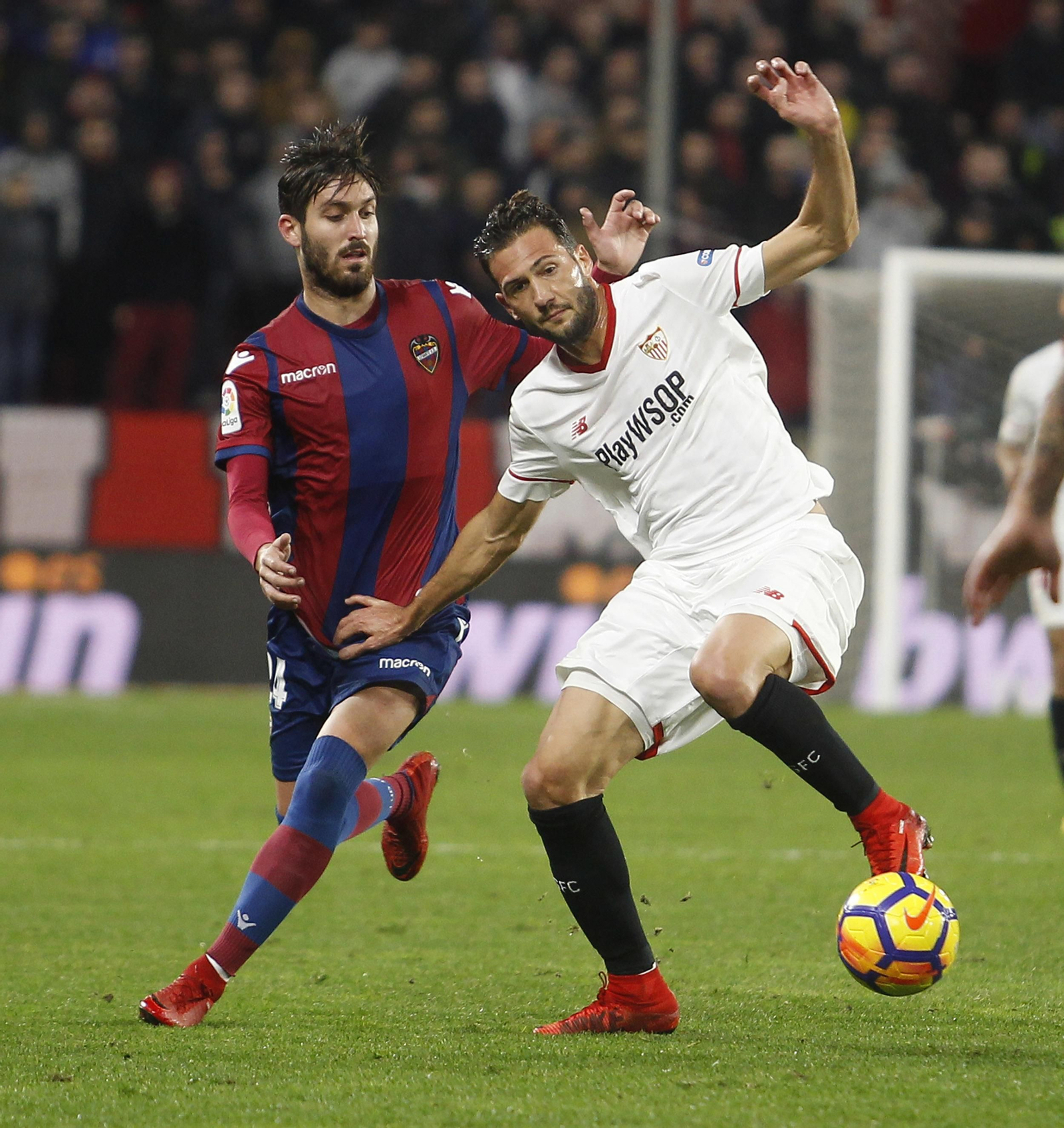 Las imágenes del Sevilla-Levante