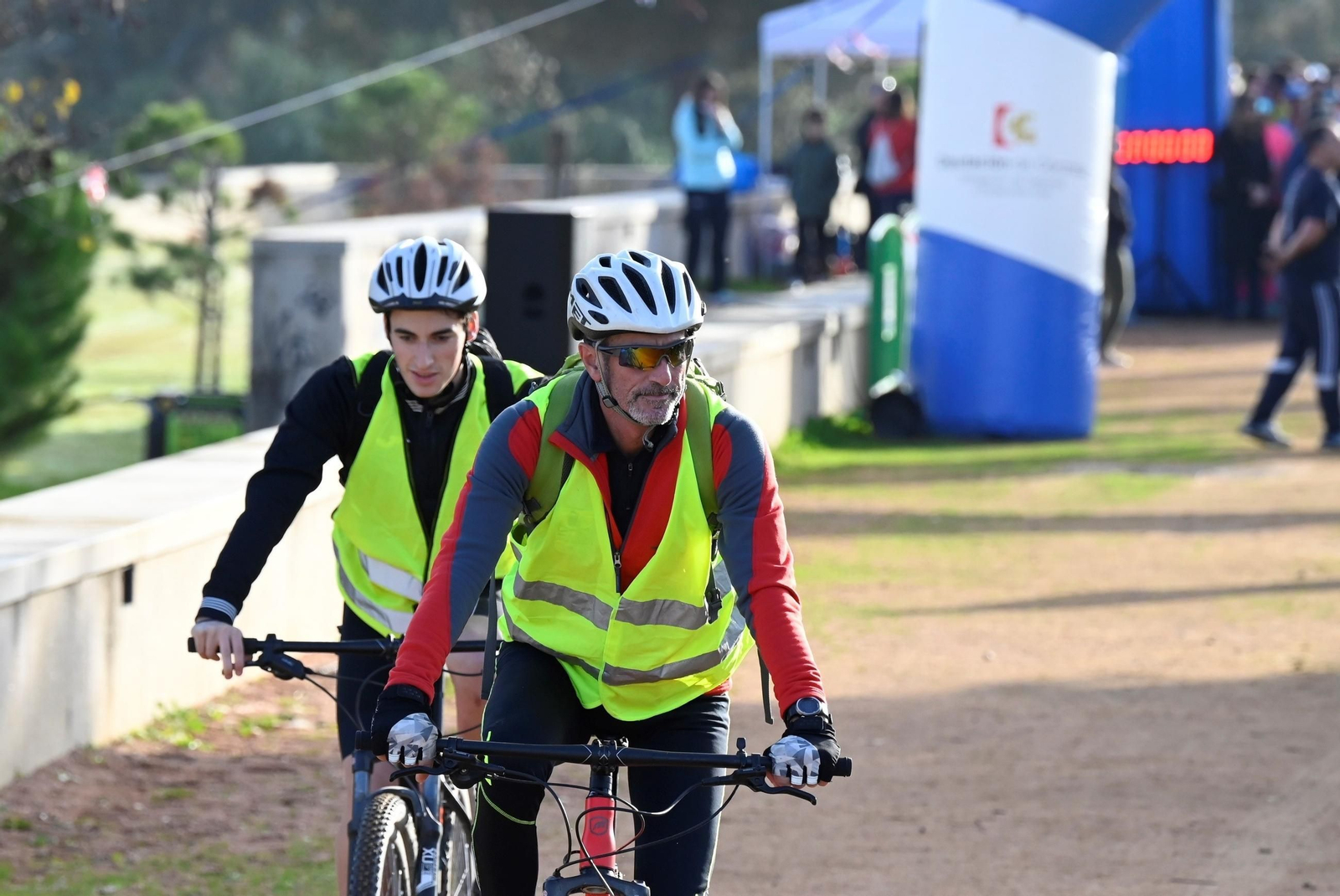 Las mejores fotos de la singular Carrera AJE Córdoba