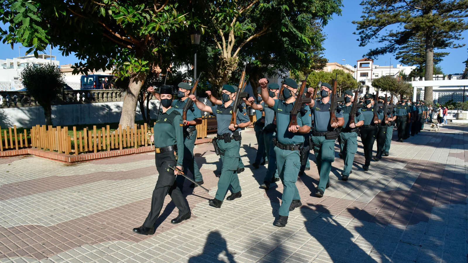 Las fotos de los ensayos para desfile del Día del Pilar en Tarifa