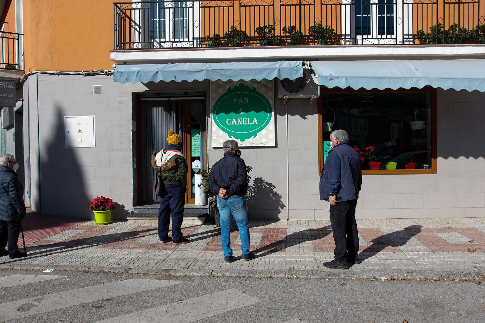 Padul, el día antes del cierre perimetral.