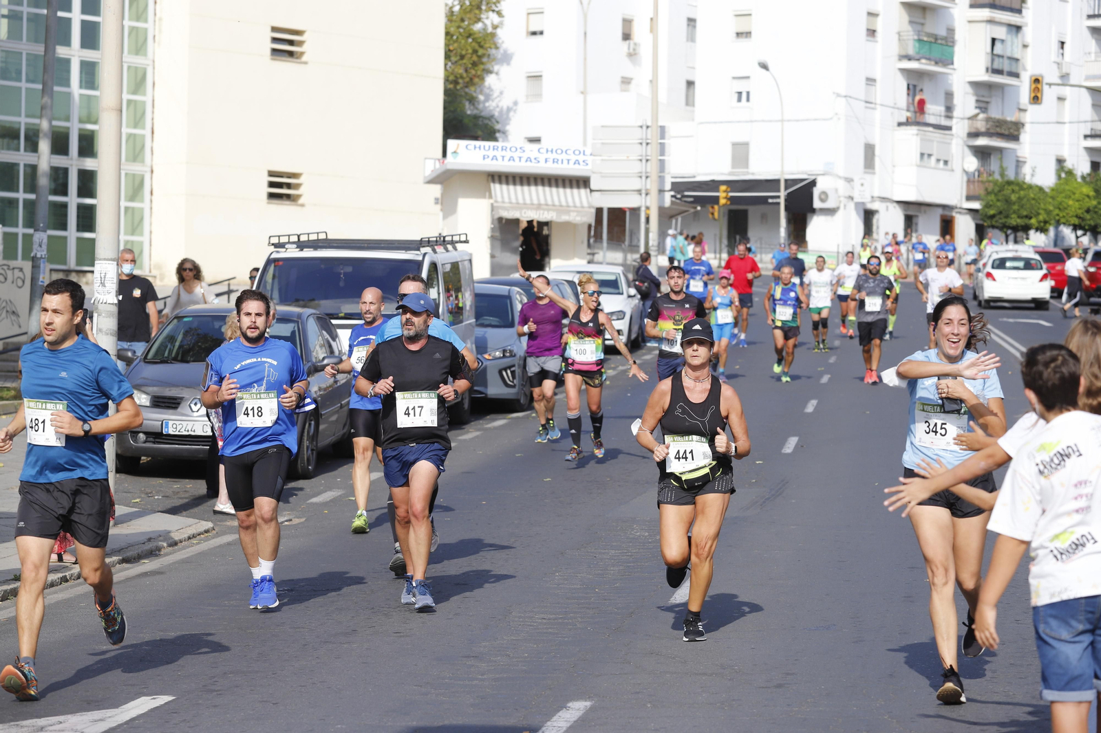 Las imágenes de la vuelta a Huelva de atletismo