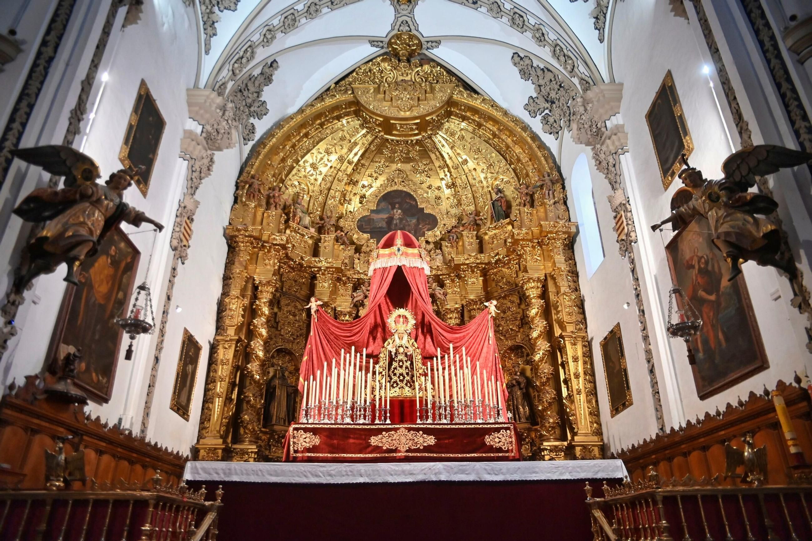 Un paseo en fotografías por la inconfundible iglesia de San Francisco de Córdoba