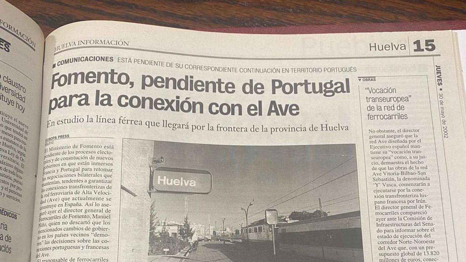 Fomento, pendiente del AVE a Portugal