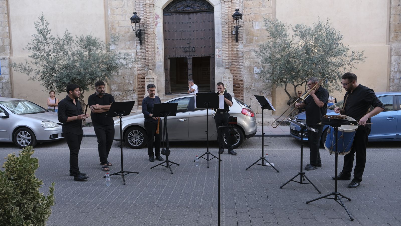 Imágenes del paseo musical Essentia Ministriles. XXI Festival de Música Renacentista y Barroca de Vélez Blanco