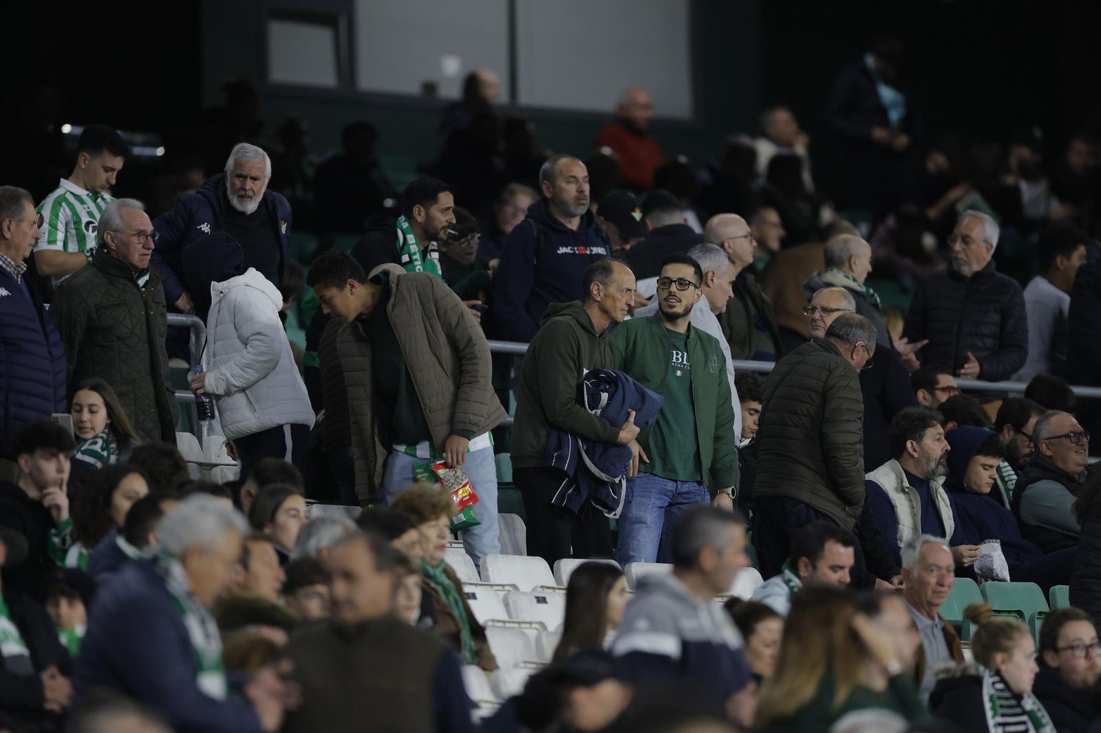 Búscate en las fotos del Betis - Real Sociedad