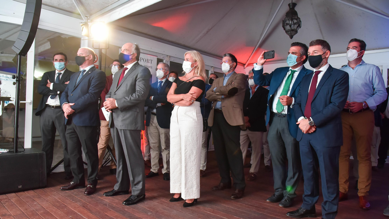 Las fotos del maxitrimaran y la presentación del puerto seco de Antequera