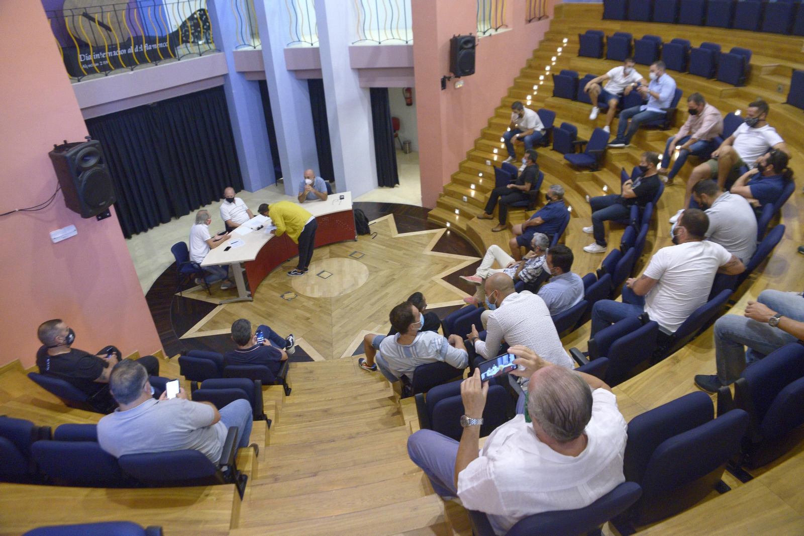 Los hosteleros de Algeciras, en el auditorio Millán Picazo