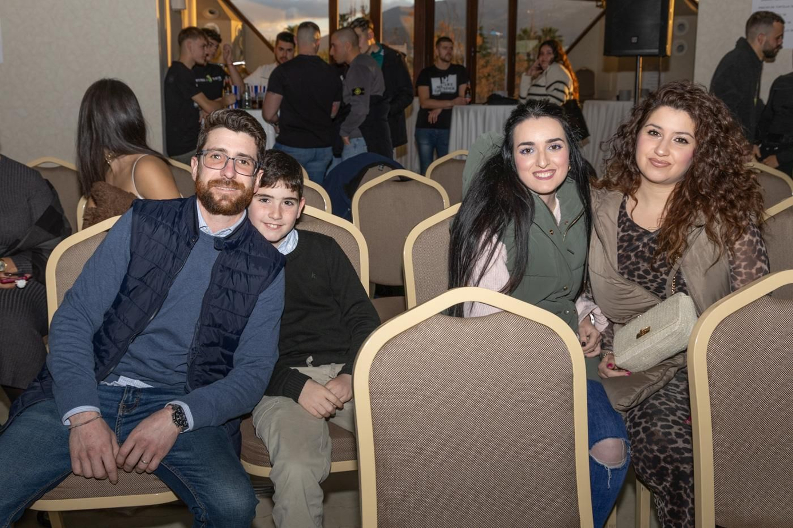 El boxeo solidario de la VI velada White Collar Boxing cautiva al público de Jaén