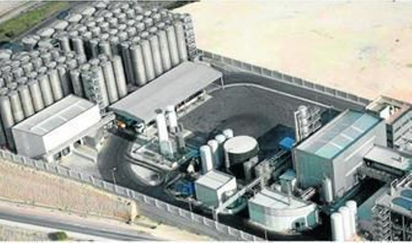 Vista aérea de la planta de F.J. Sánchez Sucesores en Carboneras.