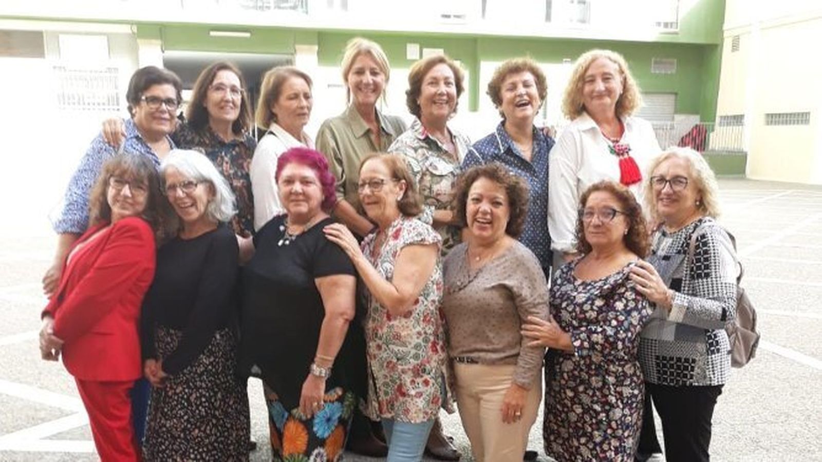 Juana González, Kati del Águila, Beatriz Rodríguez, María Isabel Parra, Ana Buitrago, María Rosa Pérez, Rosa María Ejeda, María José Fernández, María de los Ángeles Pérez, Conchi Lluch, Carmen Morilla, Pilar Sánchez, Inmaculada Santiago y María Antonia Mediavilla.