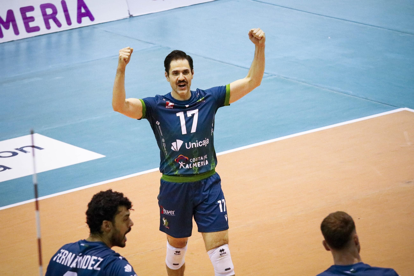 Unicaja Costa de Almería-Arenal Emeve de la Superliga, en imágenes