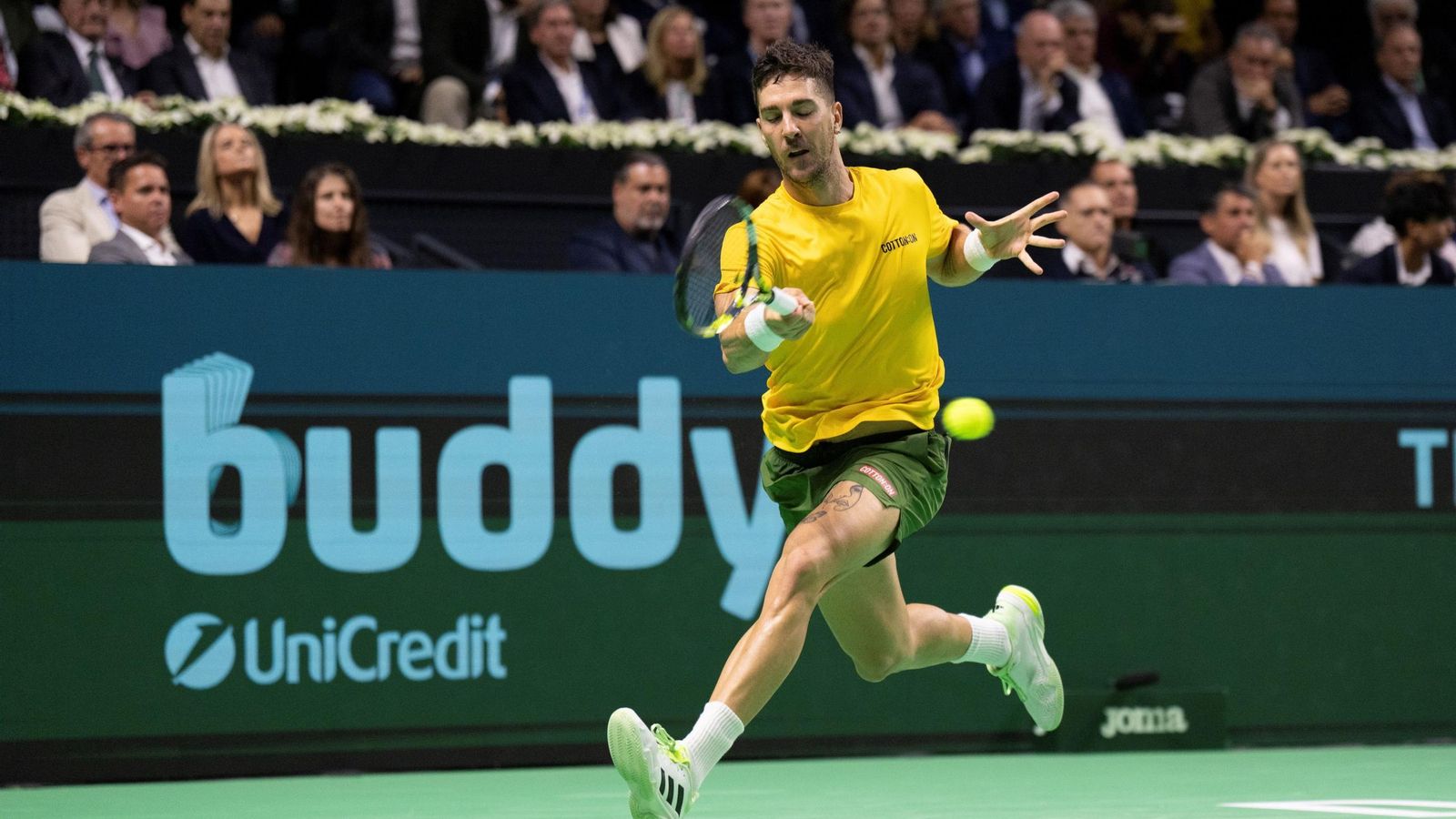 Berrettini derrota a Kokkinakis y acerca a Italia a la final de la Copa Davis