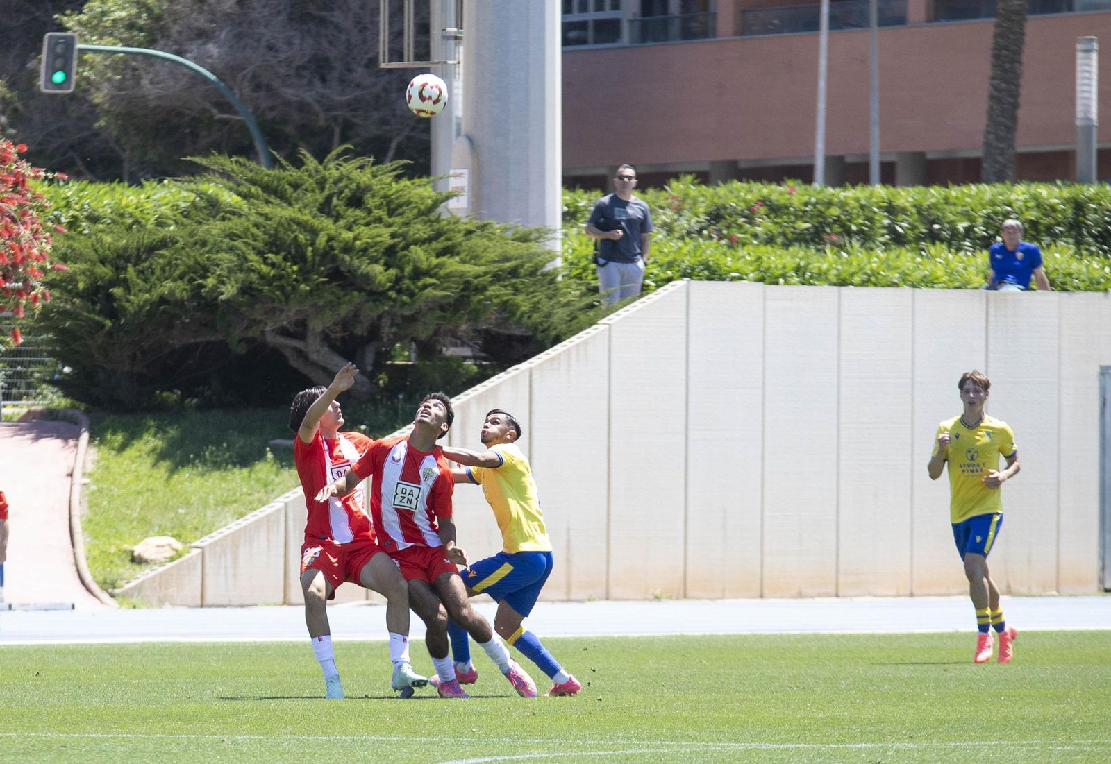 Partido de Segunda RFEF entre el Almería B y el Cádiz Mirandilla