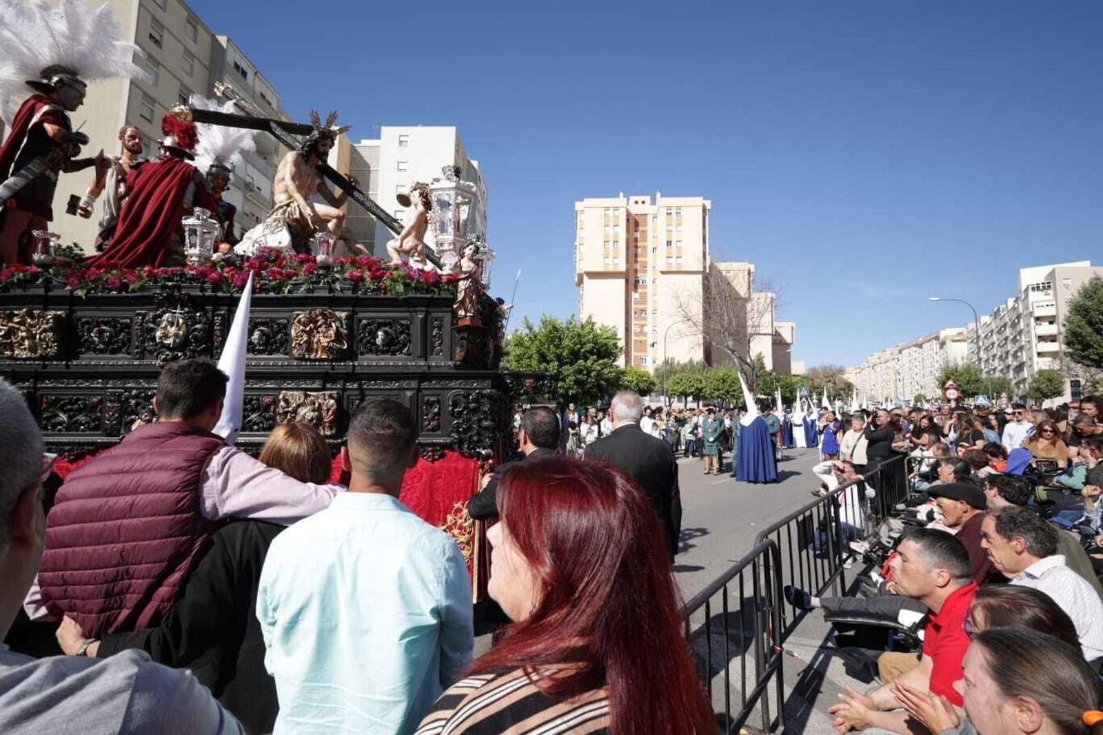 Domingo de Ramos en San Fernando 2023: las imágenes de la hermandad de Humildad y Paciencia