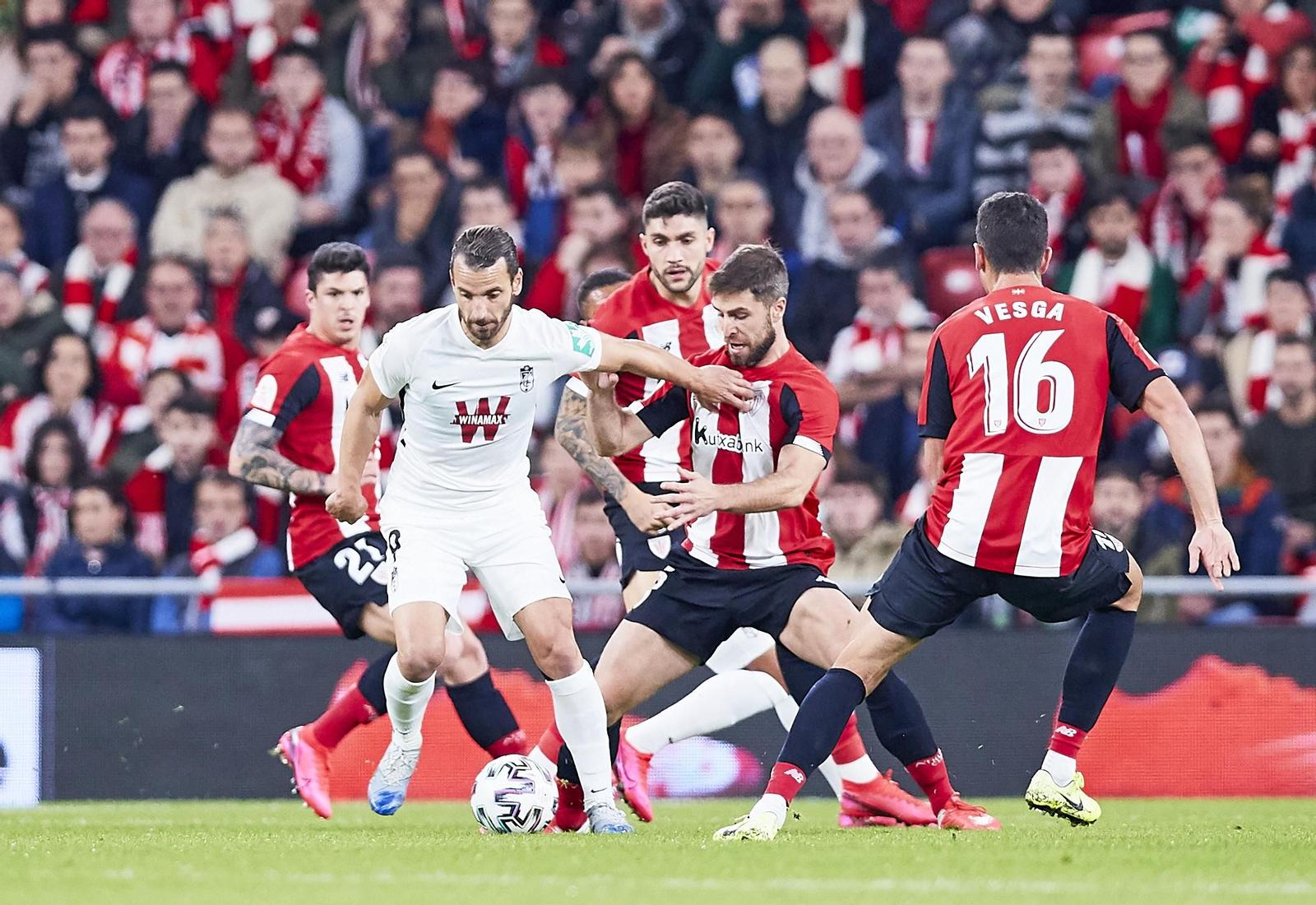 El Athletic-Granada CF en imágenes