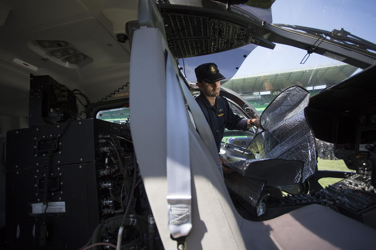 Exhibición de la Policía Nacional en el Estadio Benito Villamarín