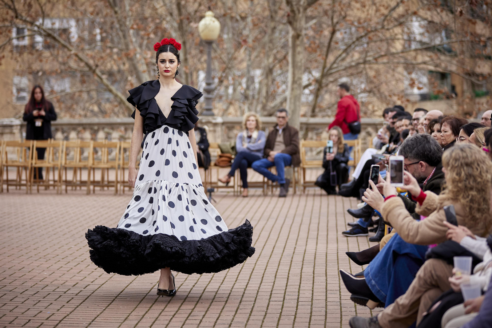 Los trajes de flamenca más bonitos de la Pasarela Granada Flamenca 2023, todas las fotos