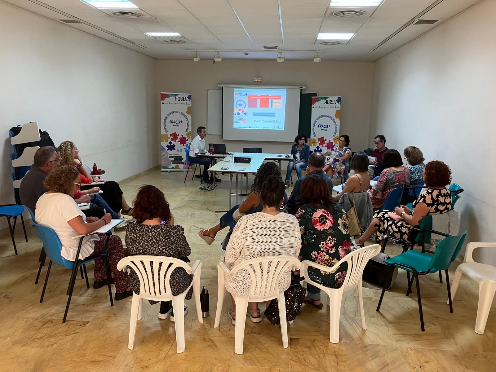 Reunión de Equipo Eracis+ en la Gota de Leche.