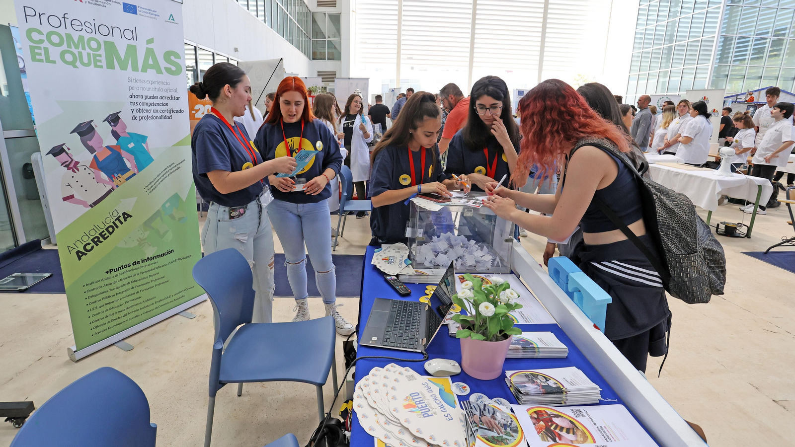 Feria de la Formación Profesional en la UCA