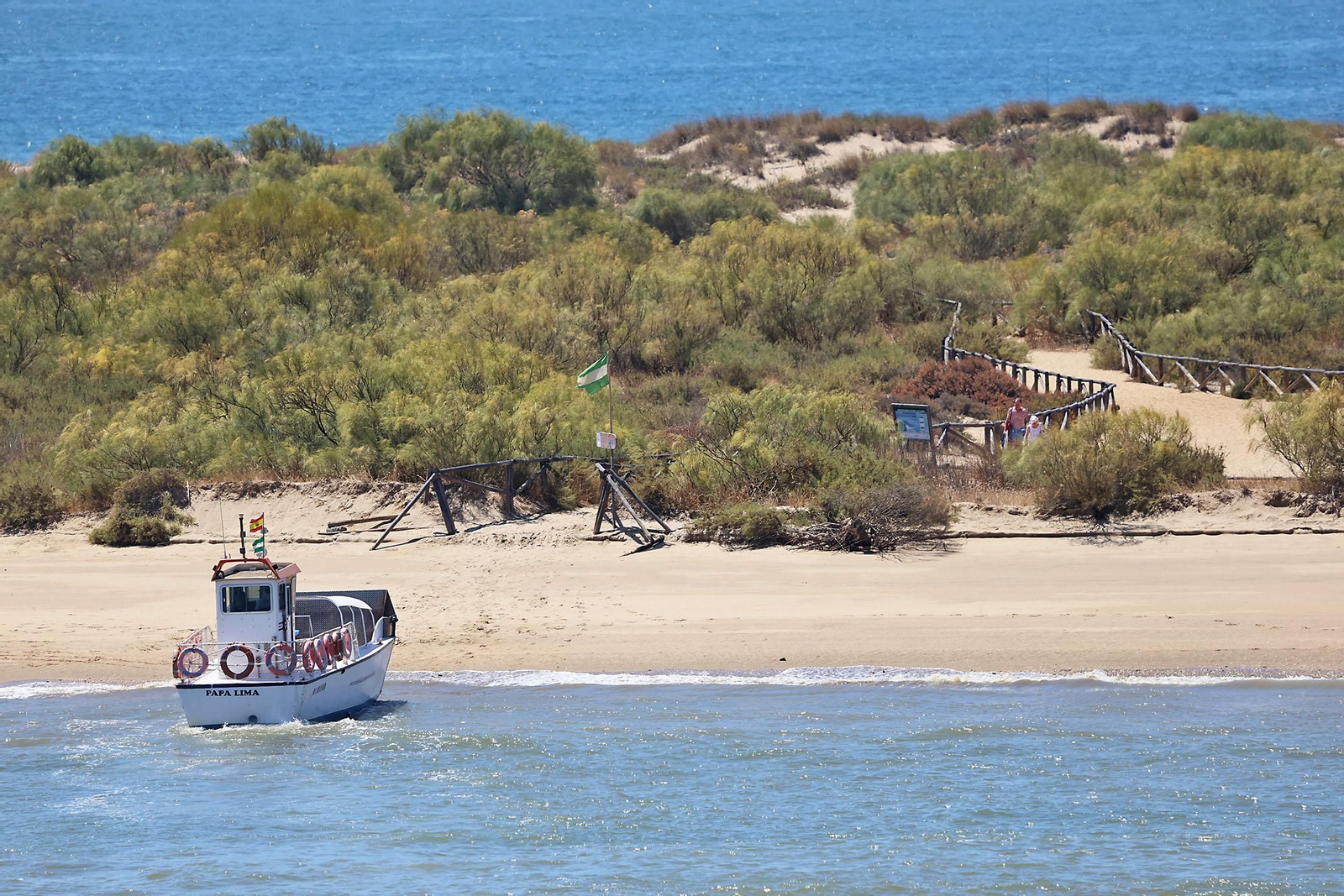 Las espectaculares vistas de la Flecha del Rompido desde el mirador de Nuevo Portil