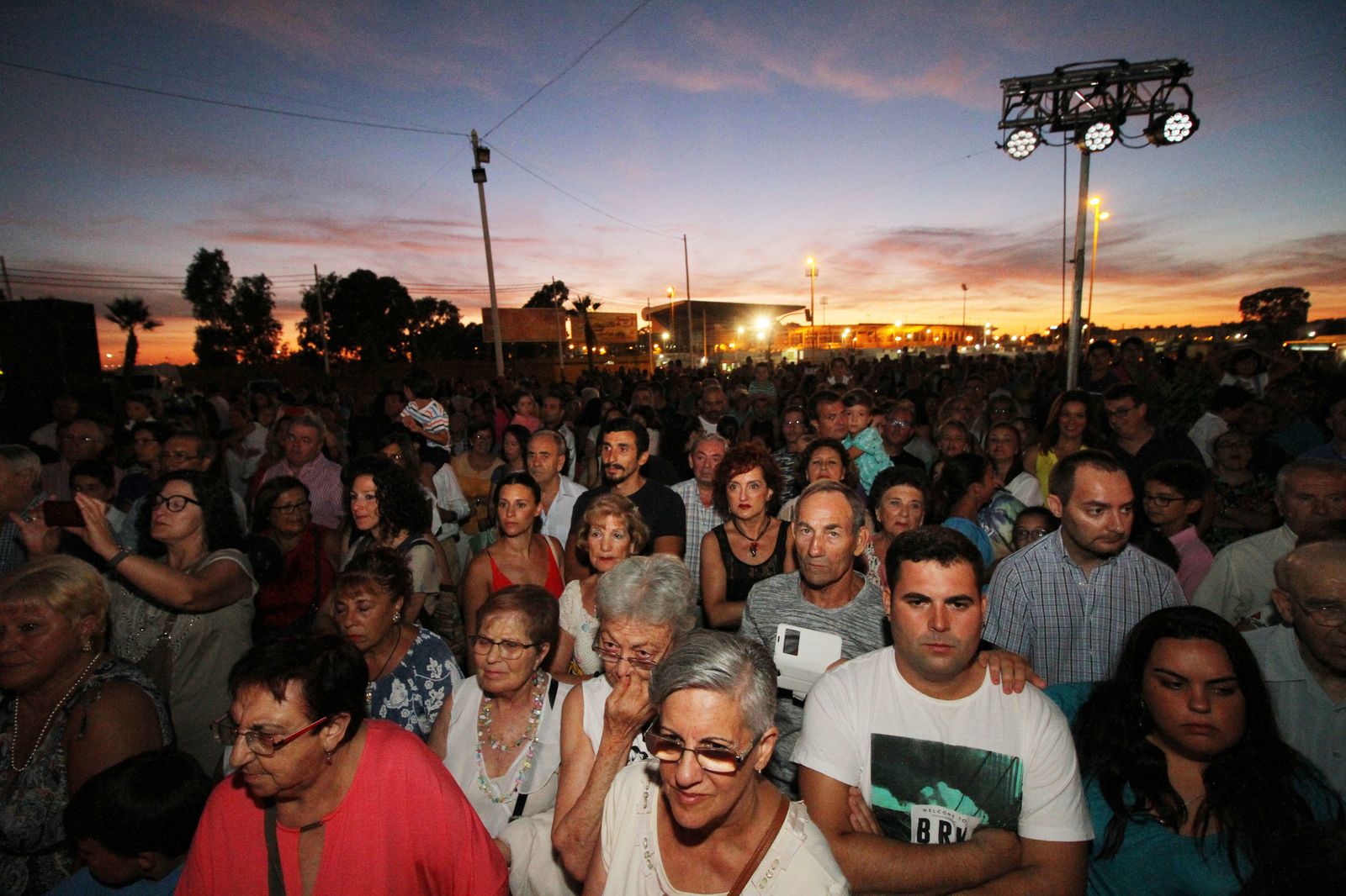 Imágenes de la inauguración oficial de las Fiestas Colombinas 2017.