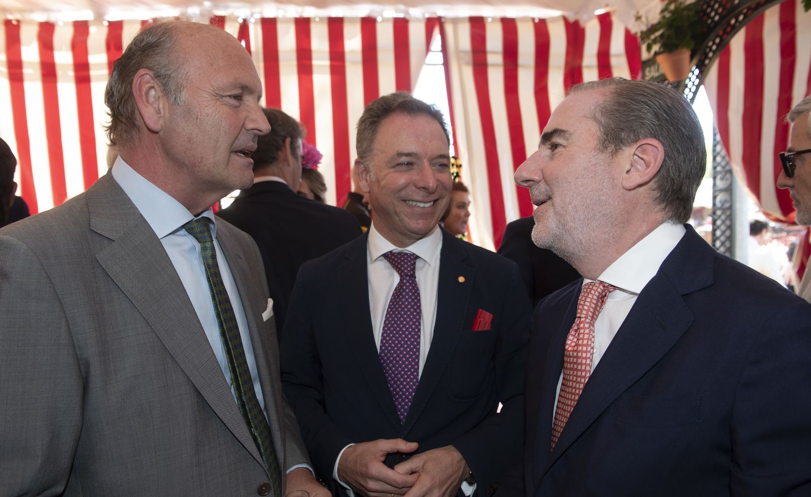 La recepción en la caseta del Santander, en imágenes