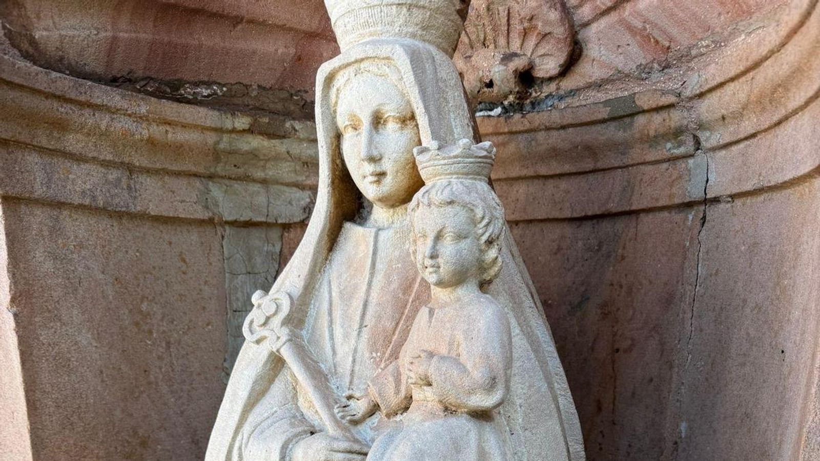 Imagen durante los trabajos de restauración.