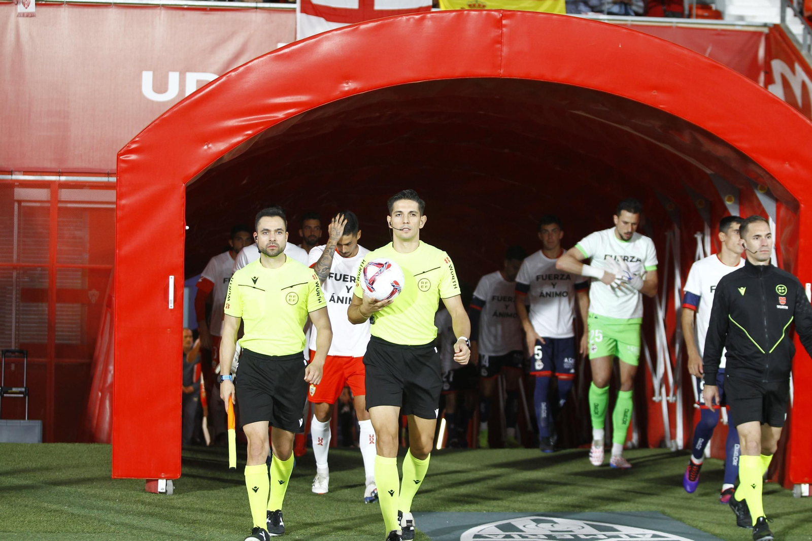 El partido U.D. Almería-Deportivo de La Coruña, en imágenes