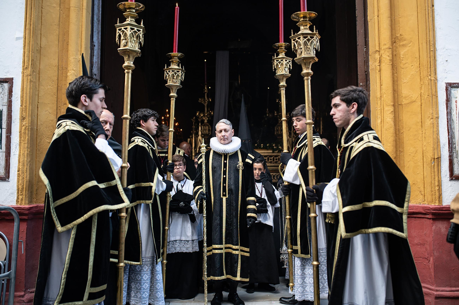 La Hermandad del Santo Entierro en la Semana Santa de Sevilla 2025
