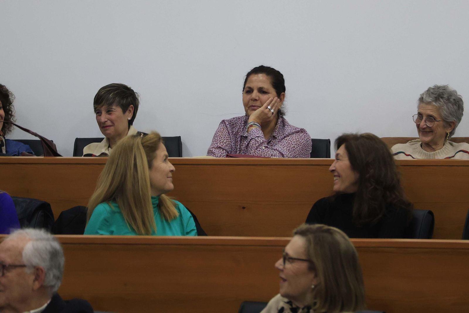 Las fotos de la presentación de las dos nuevas guías del patrimonio del Campo de Gibraltar