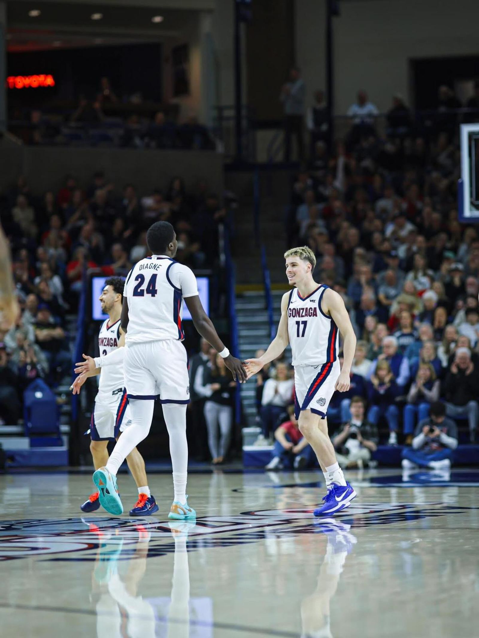 NCAA: El mejor Álvaro Folgueiras de la temporada y buen nivel de Mario Saint-Supéry