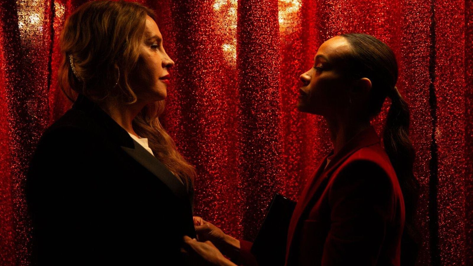 Karla Sofía Gascón y Zoe Saldaña, en una escena de ‘Emilia Pérez’. Karla Sofía Gascón y Zoe Saldaña, en una escena de ‘Emilia Pérez’.