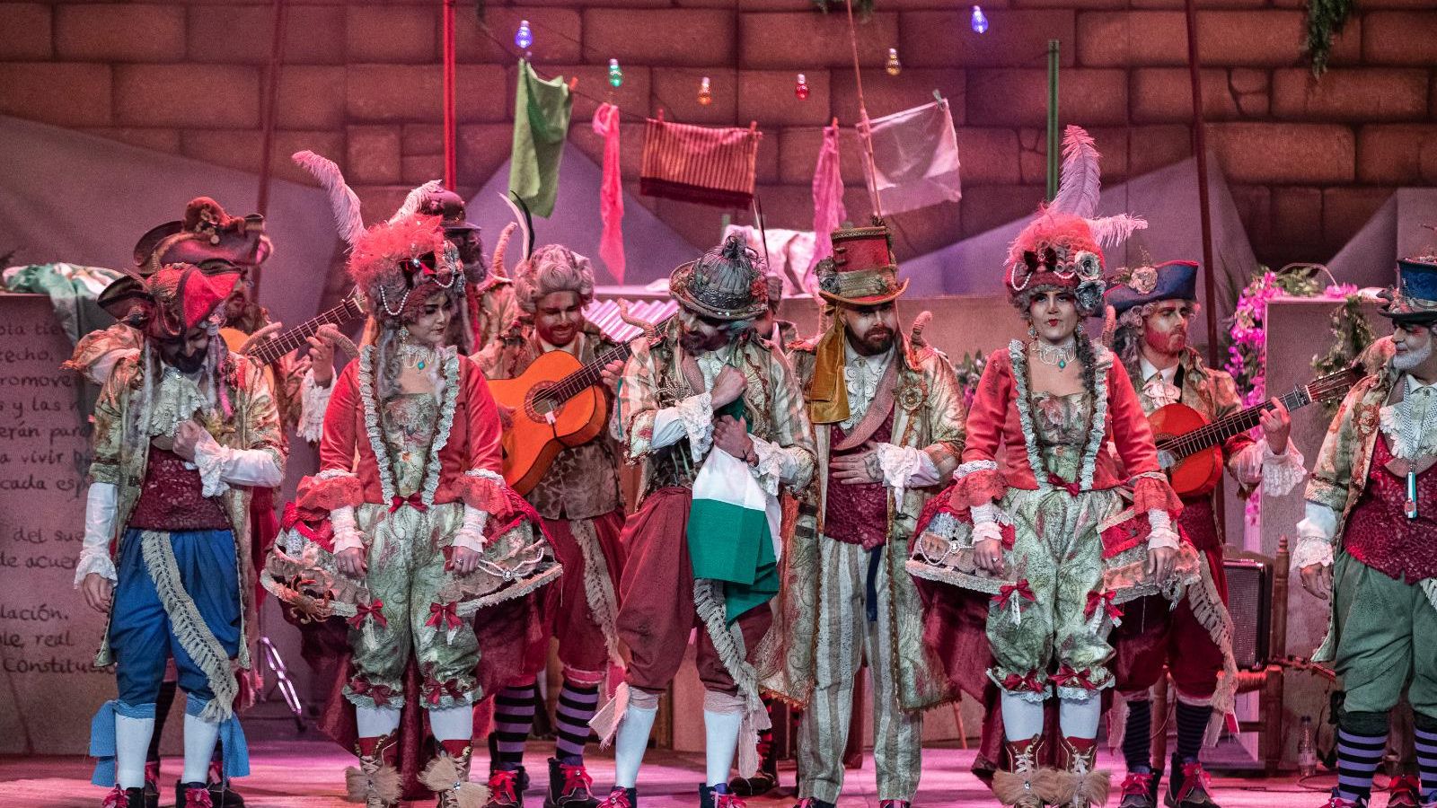 Búscate entre las mejores imágenes de la final del COAC 2025 del Carnaval de Cádiz