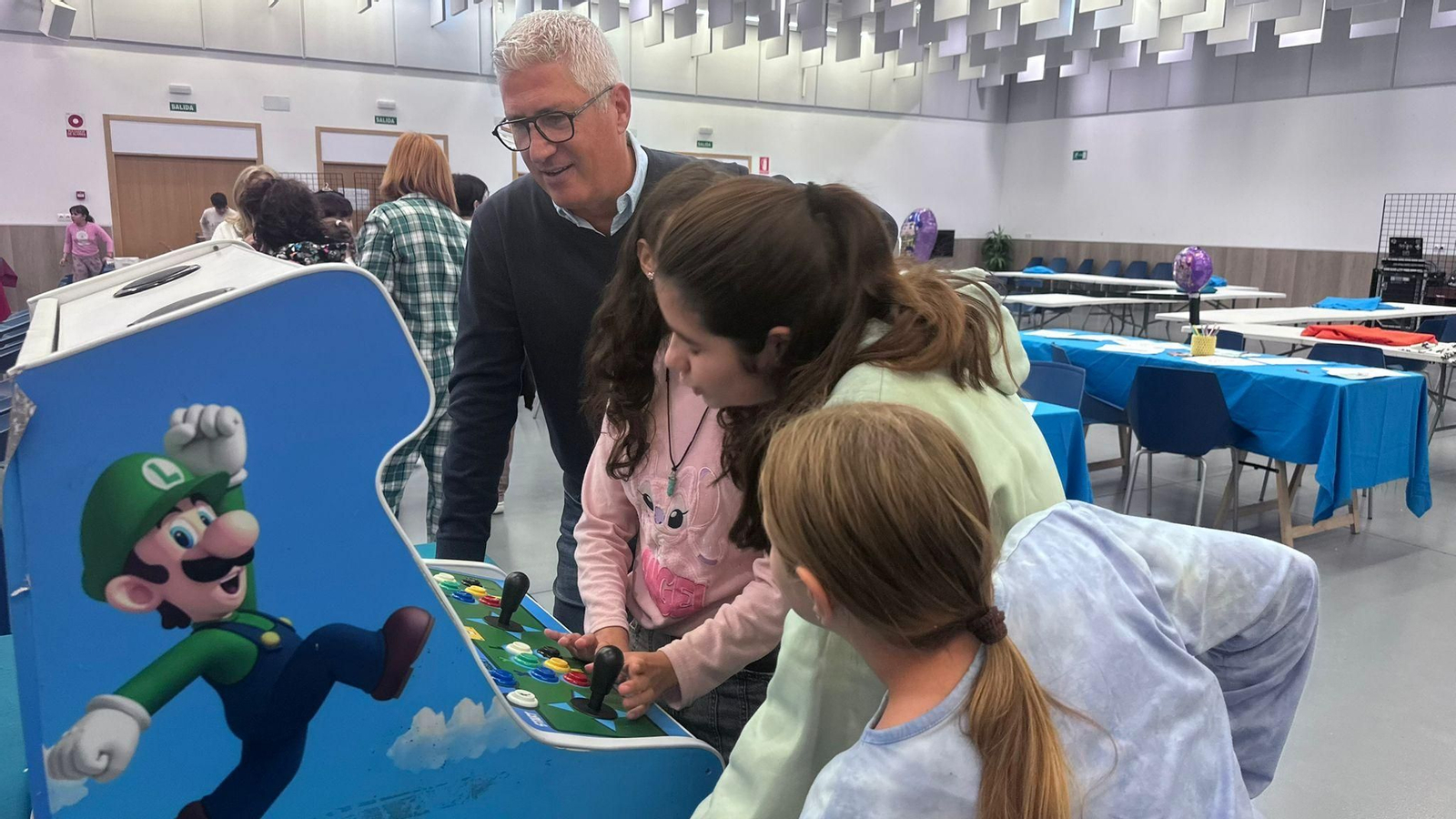 Huércal se abraza al ocio y al 'frikismo': abre sus puertas otra edición de Xpomanga