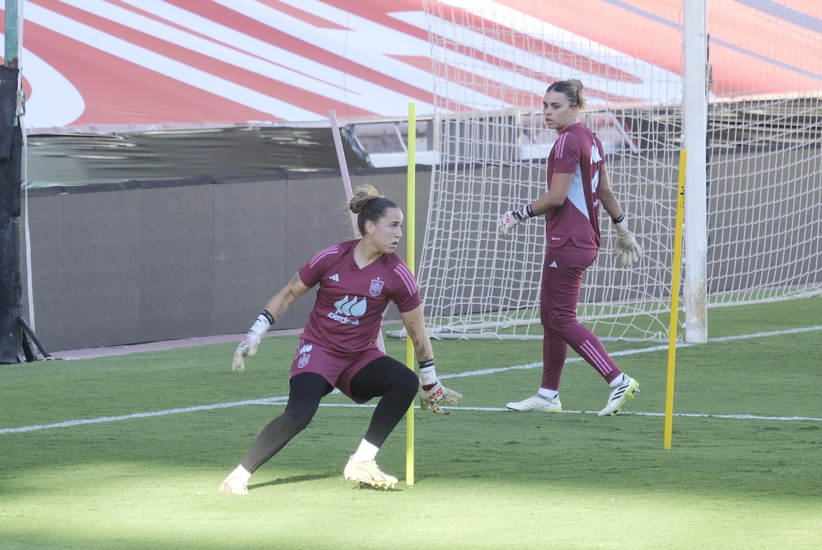 Las mejores fotografías del entrenamiento de España en El Arcángel antes de jugar ante Suiza