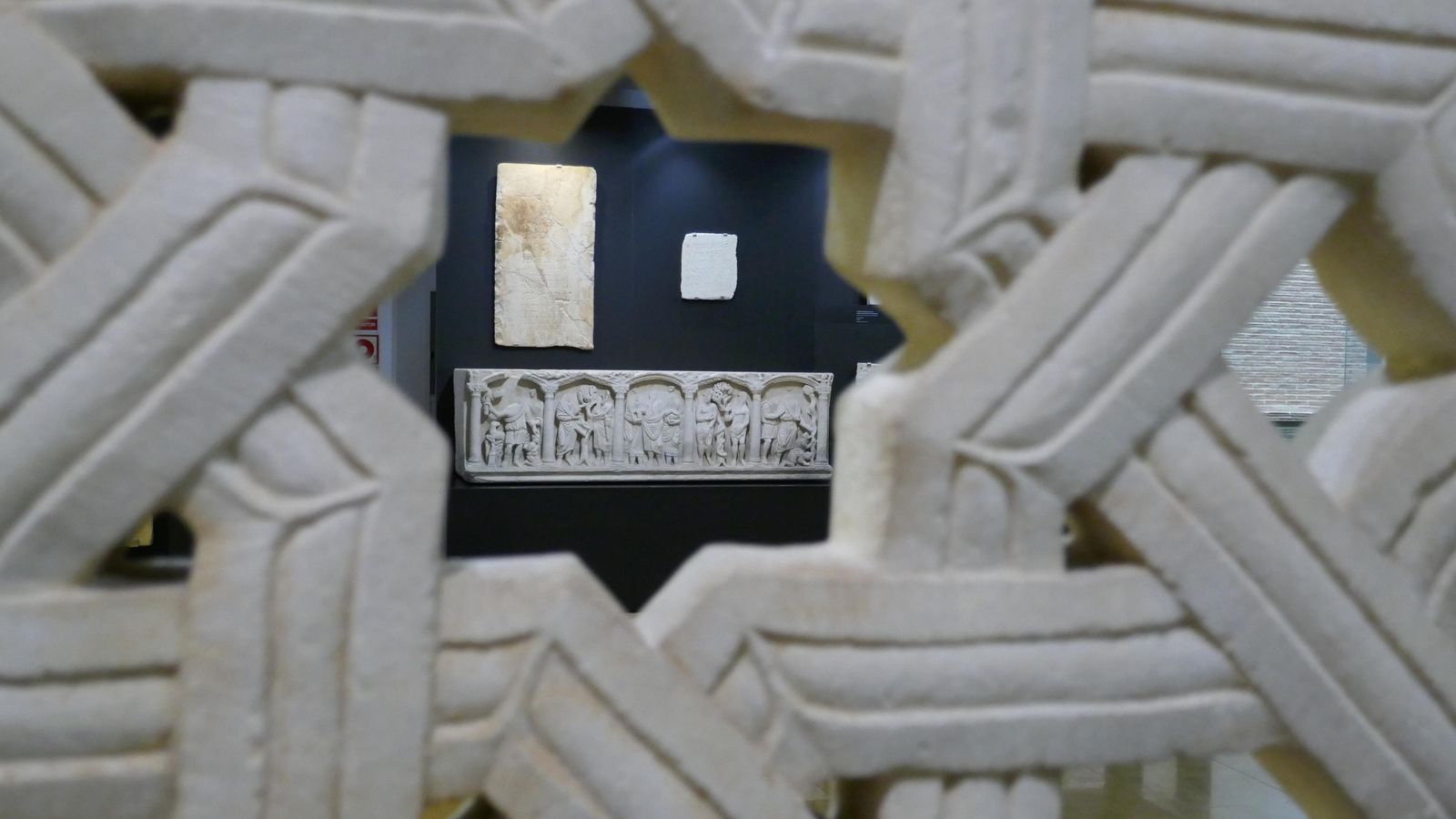 Montaje actual del sarcófago paleocristiano