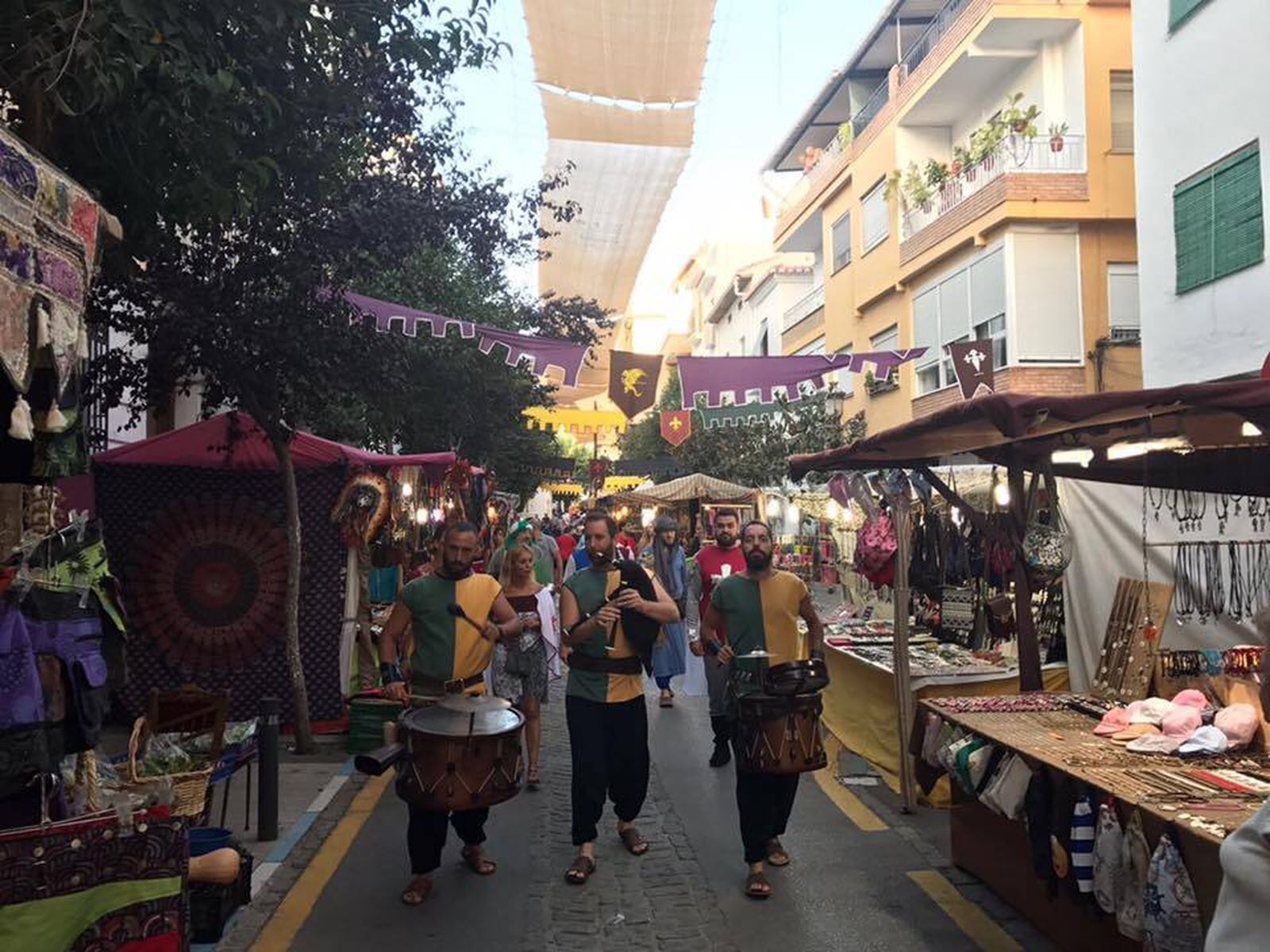 La VII Feria Medieval de Lanjarón ha sido un rotundo éxito.