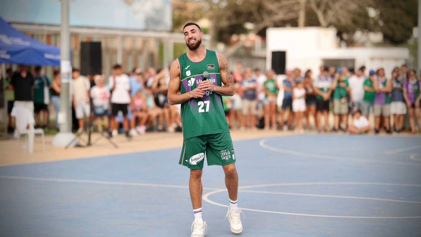 Las fotos de la espectacular presentación de Chris Duarte con el Unicaja en el Parque del Oeste