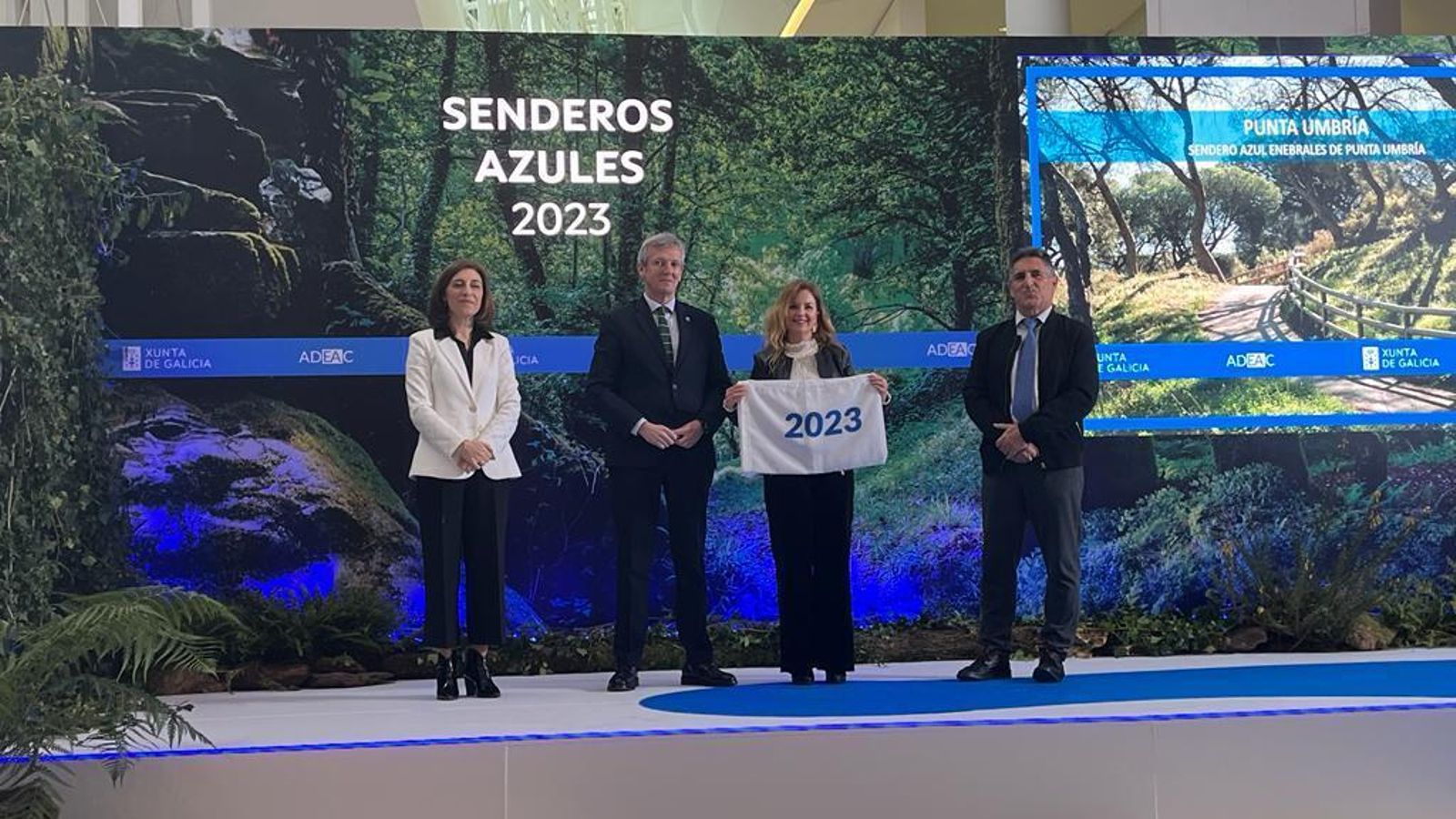 Acto de entrega del distintivo.