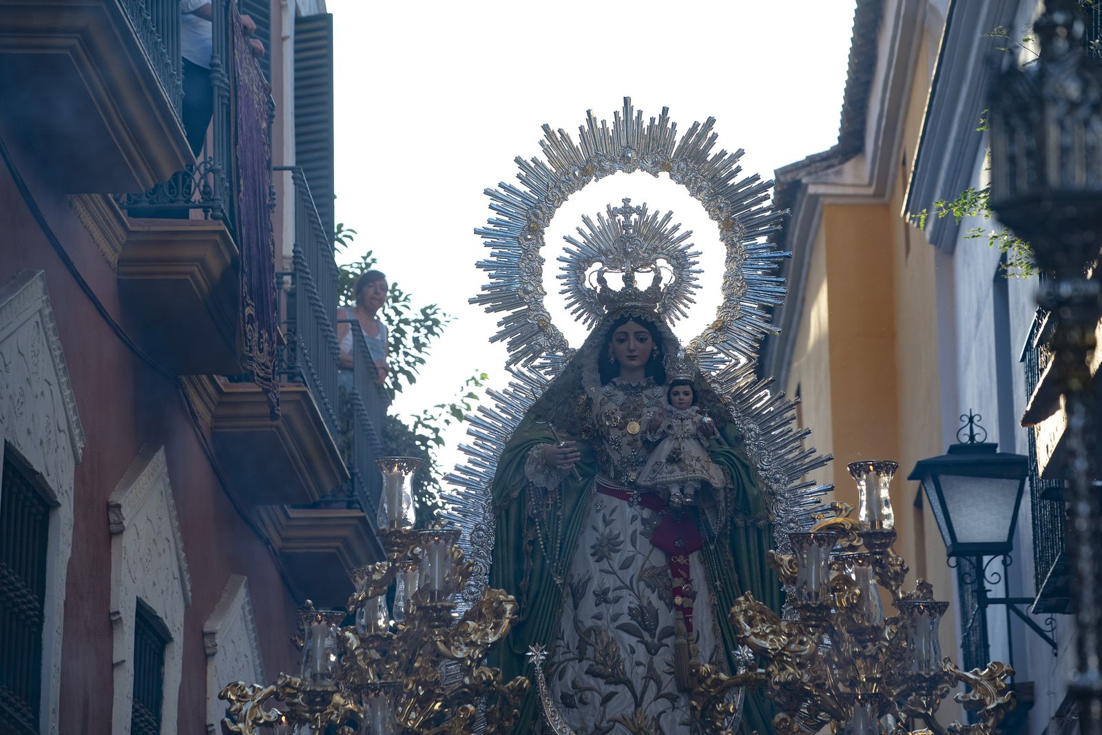 Procesión de la Esperanza Divina Enfermera, en imágenes